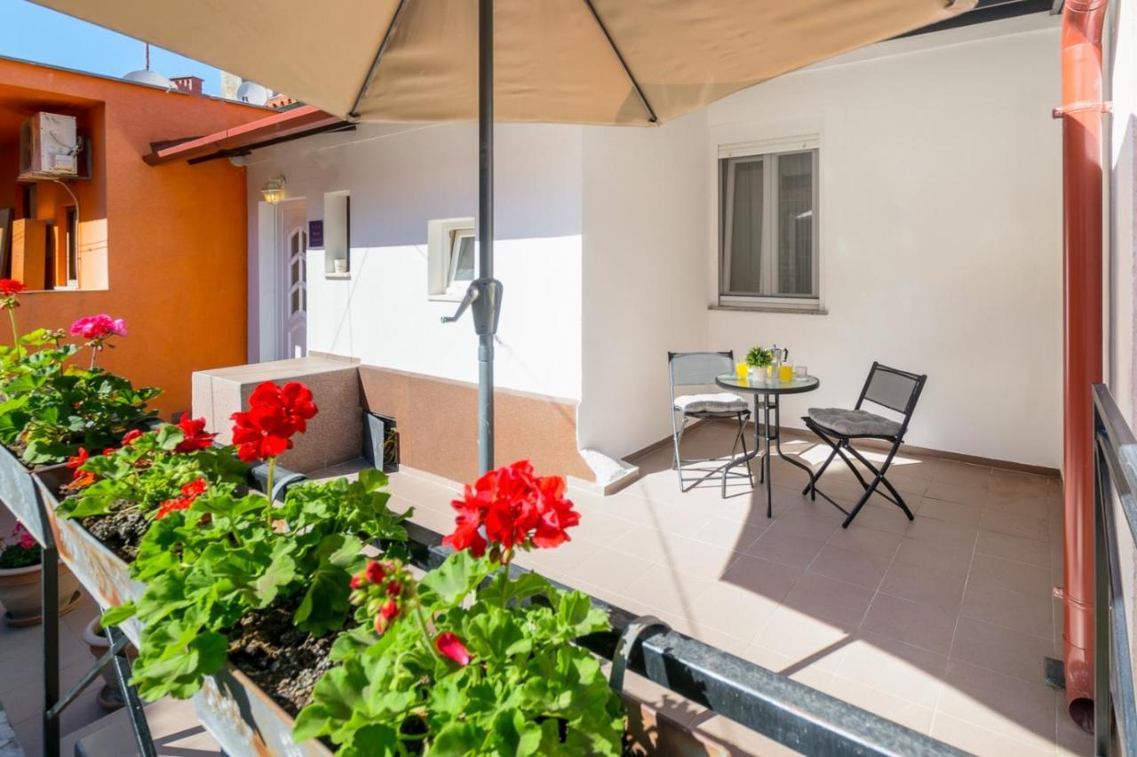 Charming Apartment In Town Center Pula Ngoại thất bức ảnh